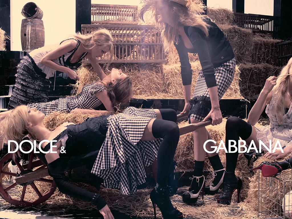 Dolce & Gabbana Spring Summer 4 Fashion Wallpaper